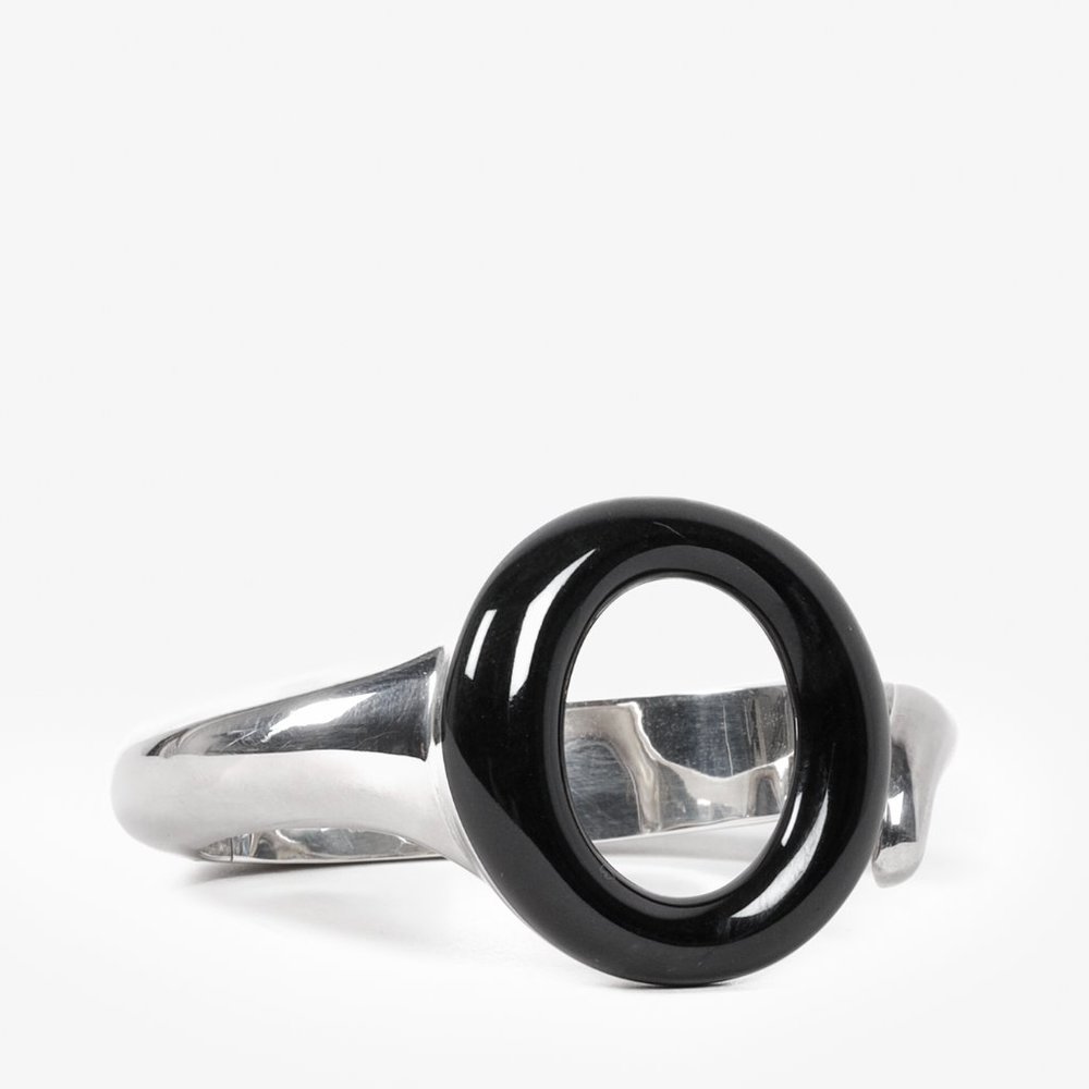Tiffany & Co. Elsa Peretti Sevillana Sterling Silver Black Jade Cuff - Picture 2 of 5